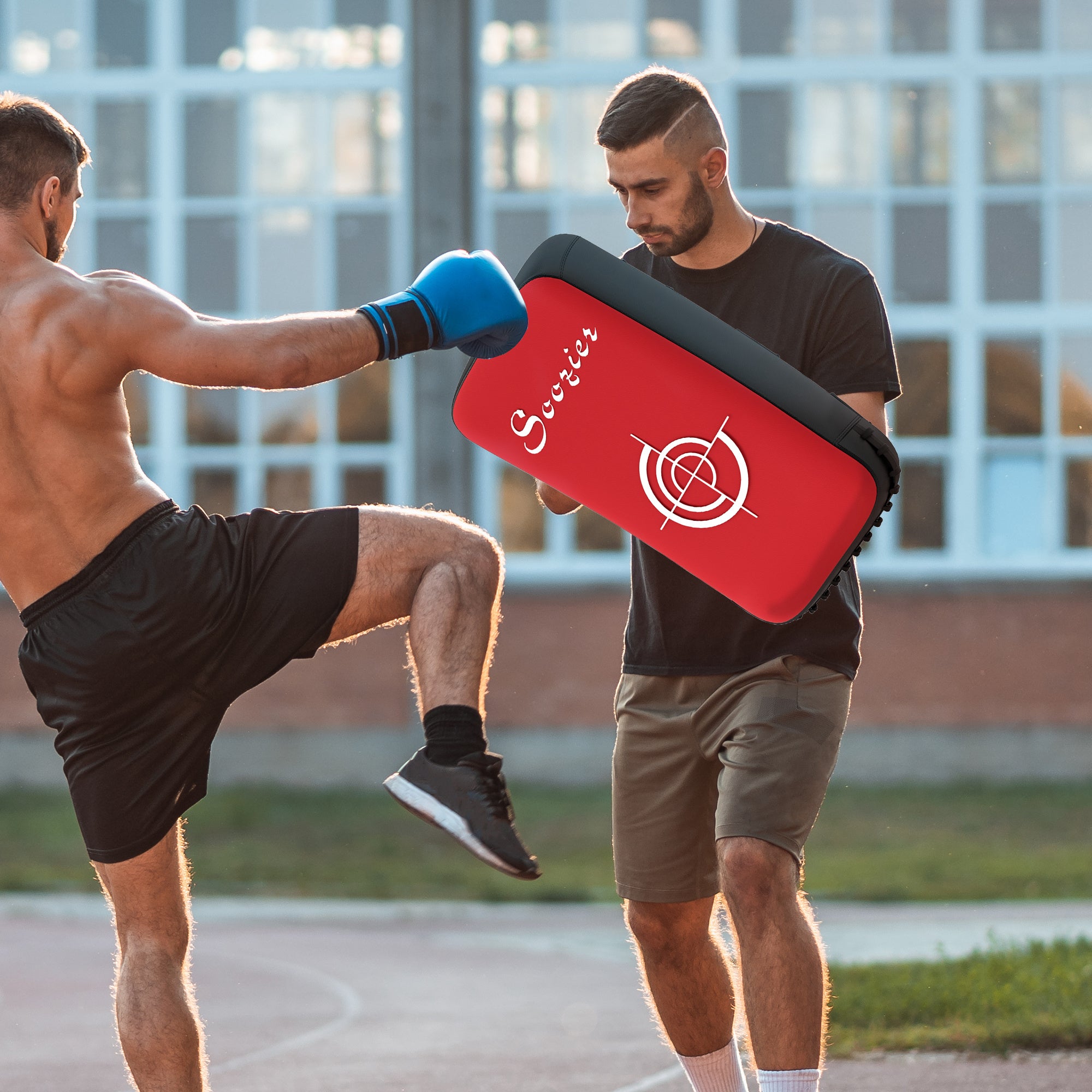 Kick shield 16.5 inch curved Muay Thai training pad